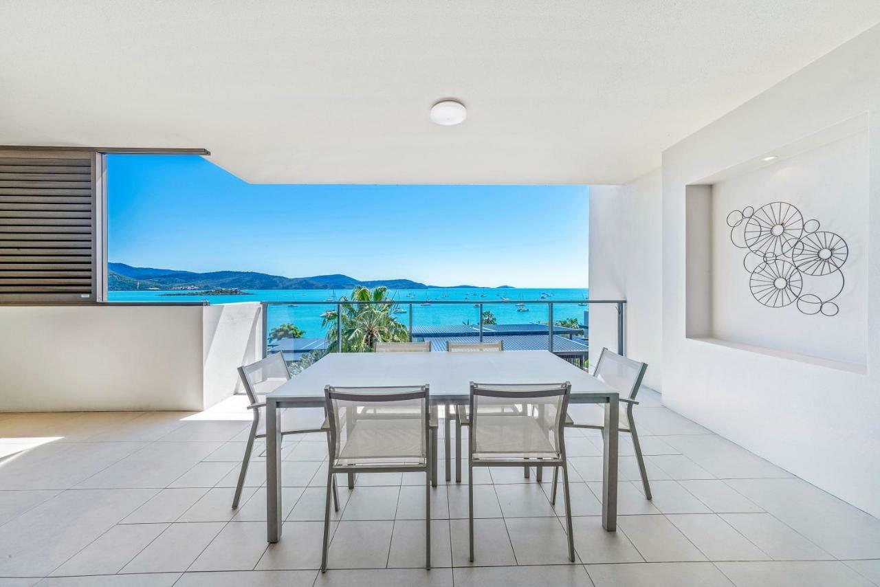 Executive On Whisper Bay - Cannonvale Airlie Beach Kültér fotó